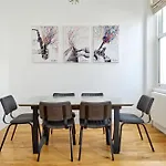 Veeve - The Chelsea Retreat